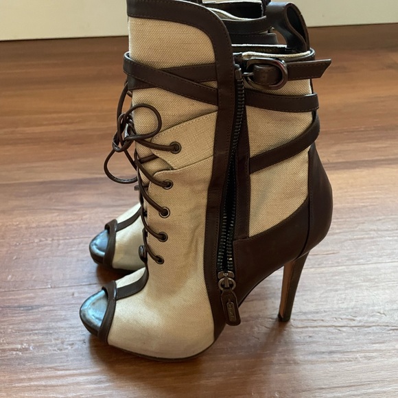 Oscar de la Renta Boots 36 1/2 - Picture 3 of 14